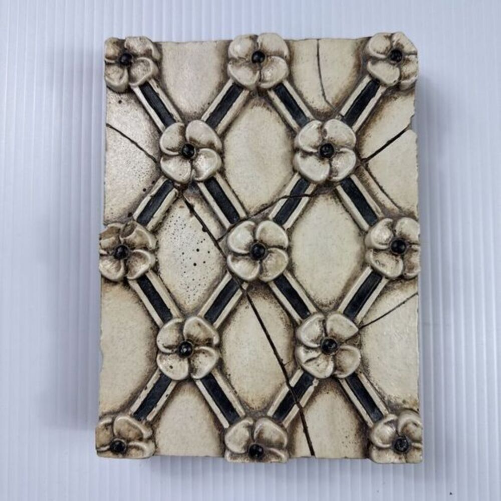 Rare Vintage 90s Sid Dickens Byzantine PQ35 Retired